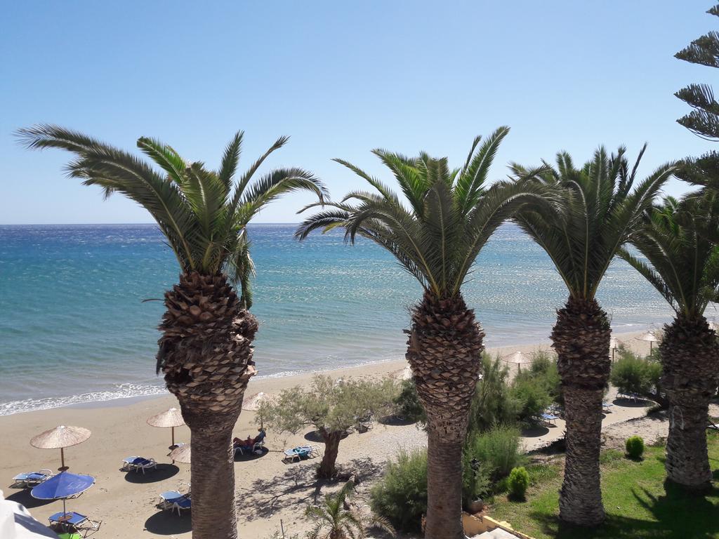 Blue Ocean Apartments Makrýgialos Esterno foto
