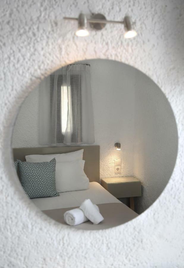 Blue Ocean Apartments Makrýgialos Esterno foto